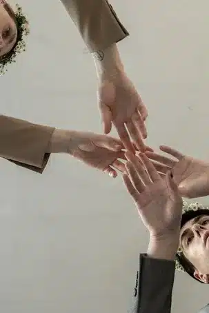 Conexión con otros miembros