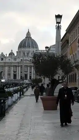 San Pedro: El Primer Obispo de Roma