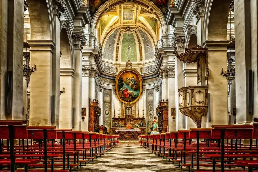 El Nuevo Testamento contiene los escritos cristianos y es exclusivo de la fe cristiana