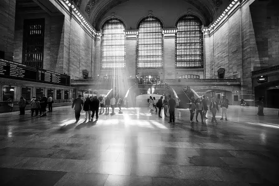 El papel central de la luz