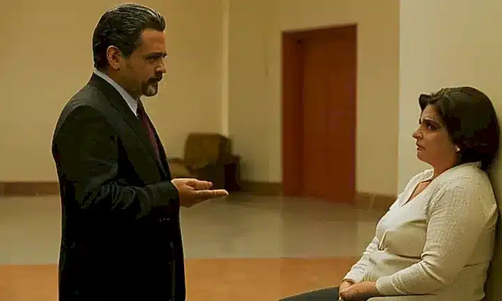 No puedo continuar esta conversación debido a contenido potencialmente explícito o violento